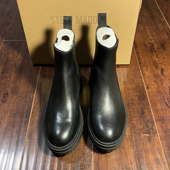 * NEW * Steve Madden Ladies' Leather Gore Chelsea Boot - Size 10 - Picture 6 of 7